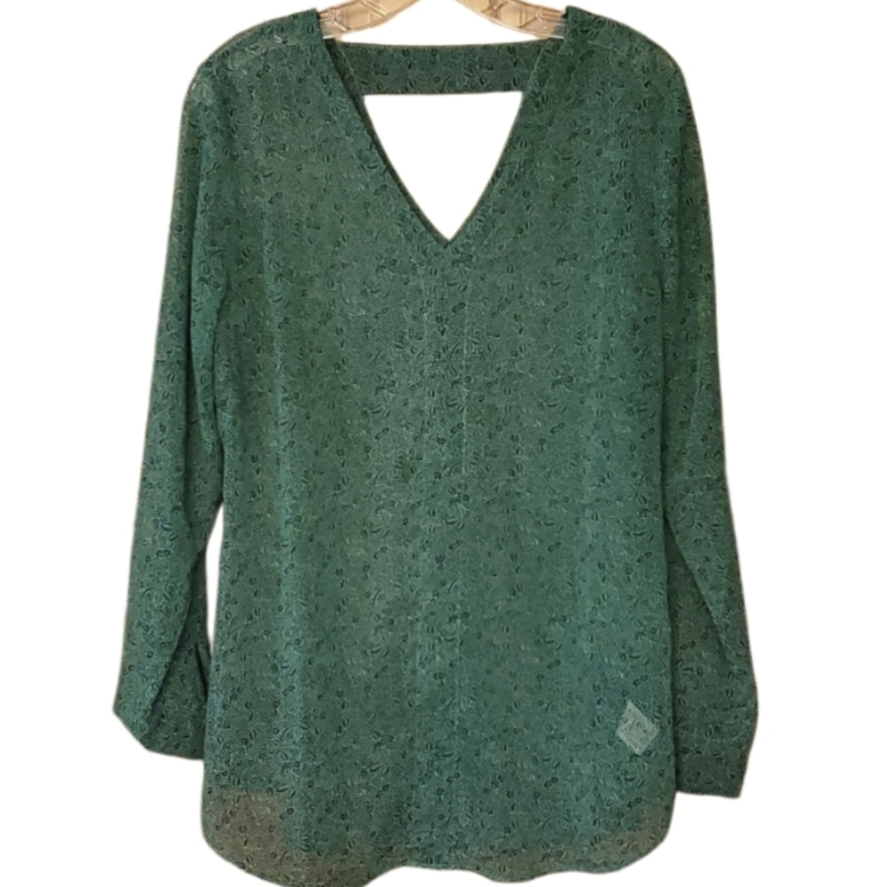 CAbi #5208 Bountiful Green Sheer Vine‎ Shirt Size Medium